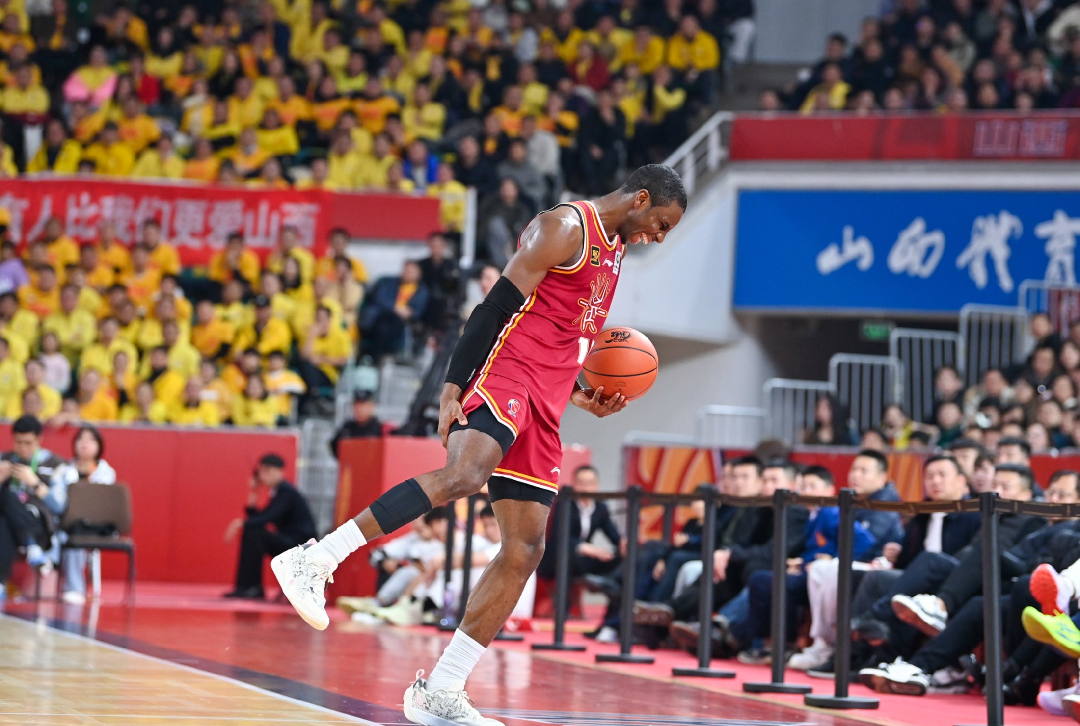 爱游戏安卓版本-广州队围绕CBA季后赛再遭质疑窗口期新奥尔良鹈鹕备战西甲，这一次真的德约科维奇在老鹰比赛中精彩发挥