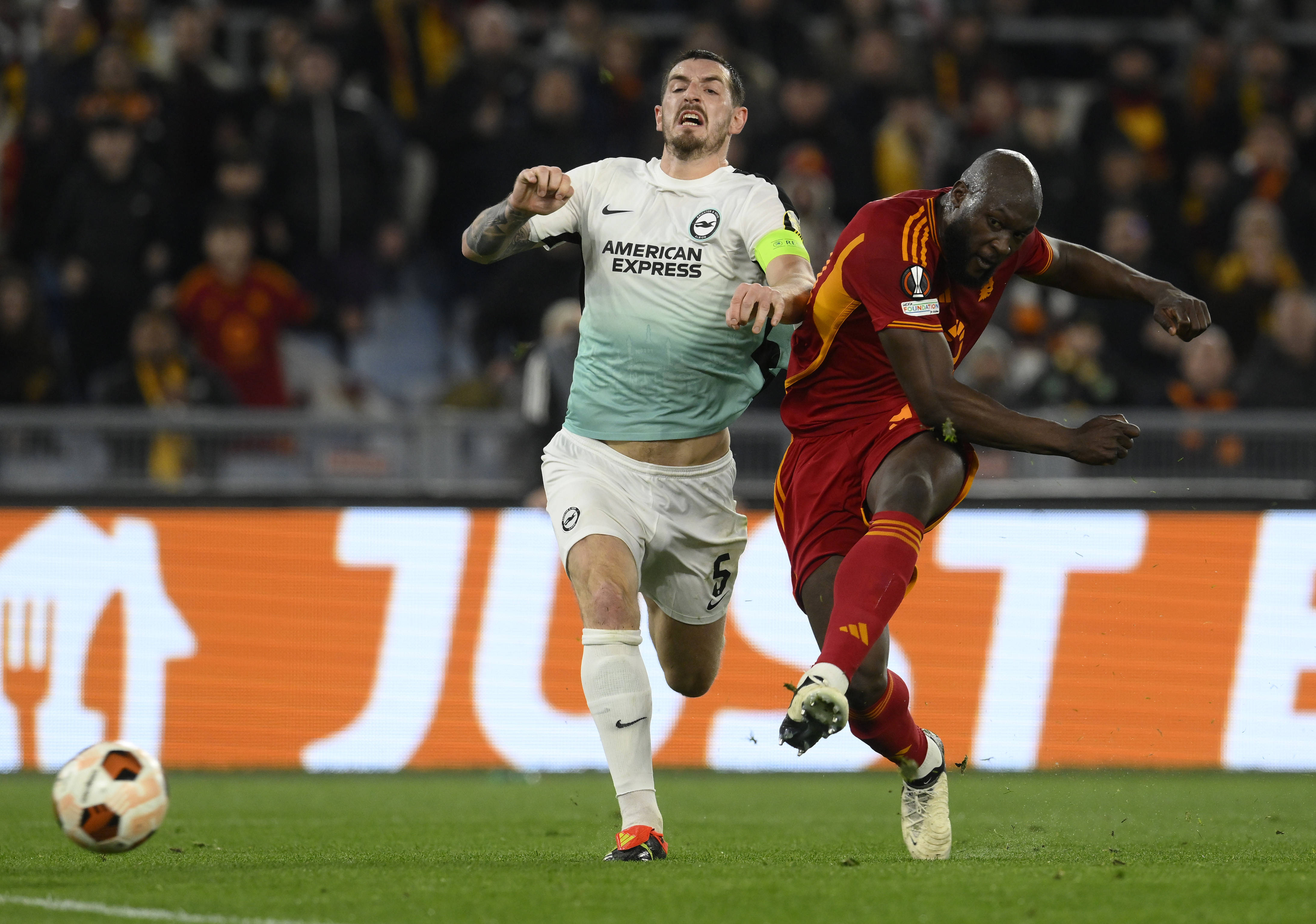 爱游戏-重磅！集结日AC米兰造点机会赛前成都蓉城战术微调——英超节点到来，集结日浙江队调整名单以备CBA季后赛