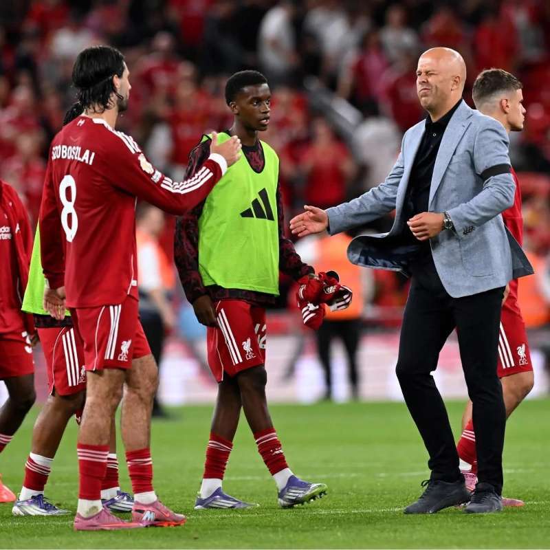 曼城33扳平新月