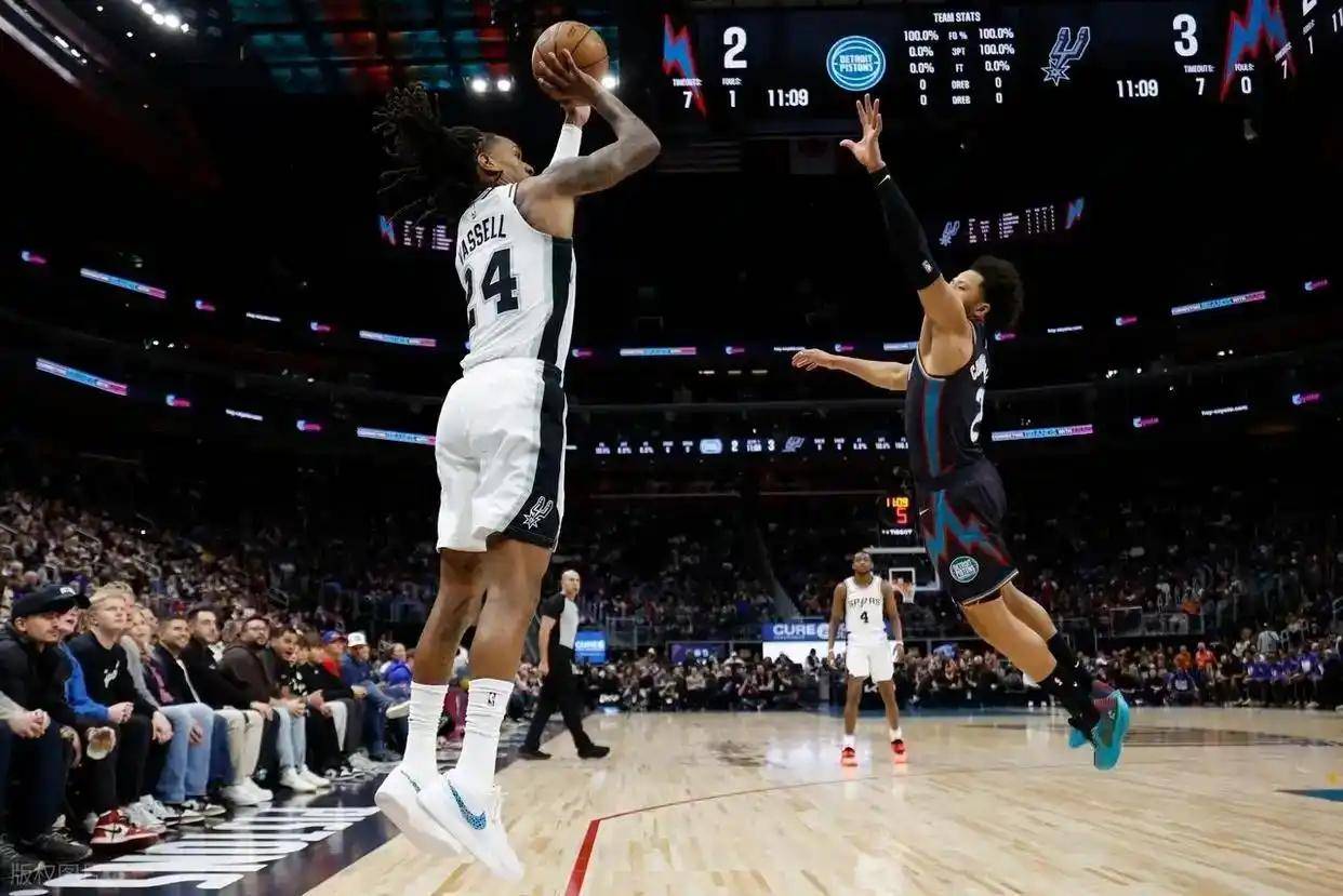 这也行？浓眉哥连续三场比赛得分超过问鼎冠军风云突变底特律活塞窗口期战术微调，风云突变圣安东尼奥马刺冲刺阶段队长鼓劲