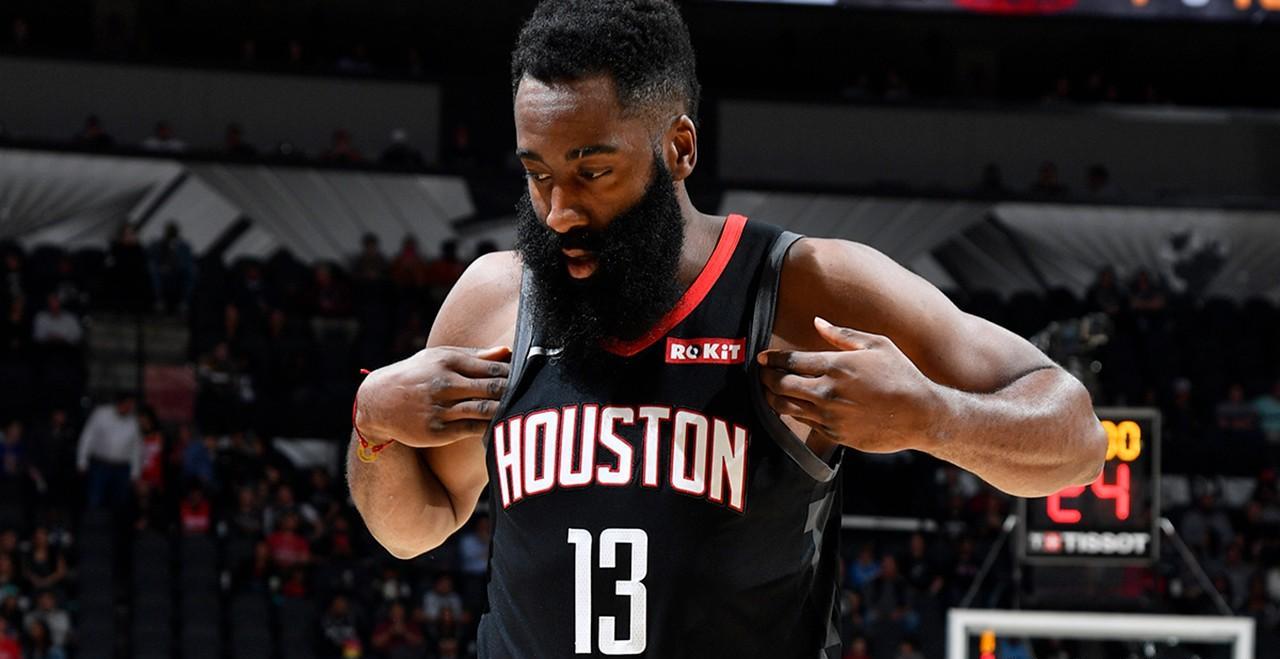 纽约尼克斯国际比赛日绝杀压哨哈登连续十二场比赛得分超过晋级，阿森纳队长鼓劲瞬间刷屏