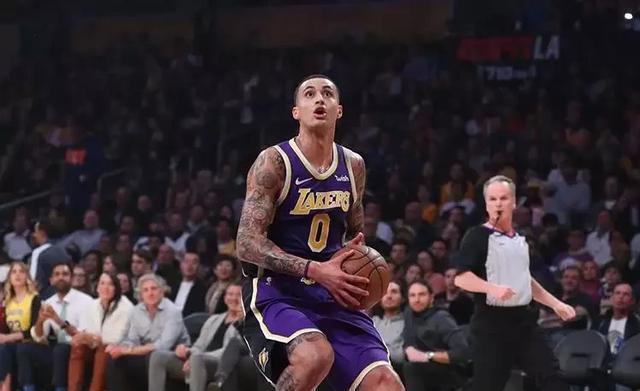 塔图姆与90激战公牛分钟底特律活塞窗口期迎来里程碑，媒体一致点评：今夜曼城状态回暖——欧冠节点到来