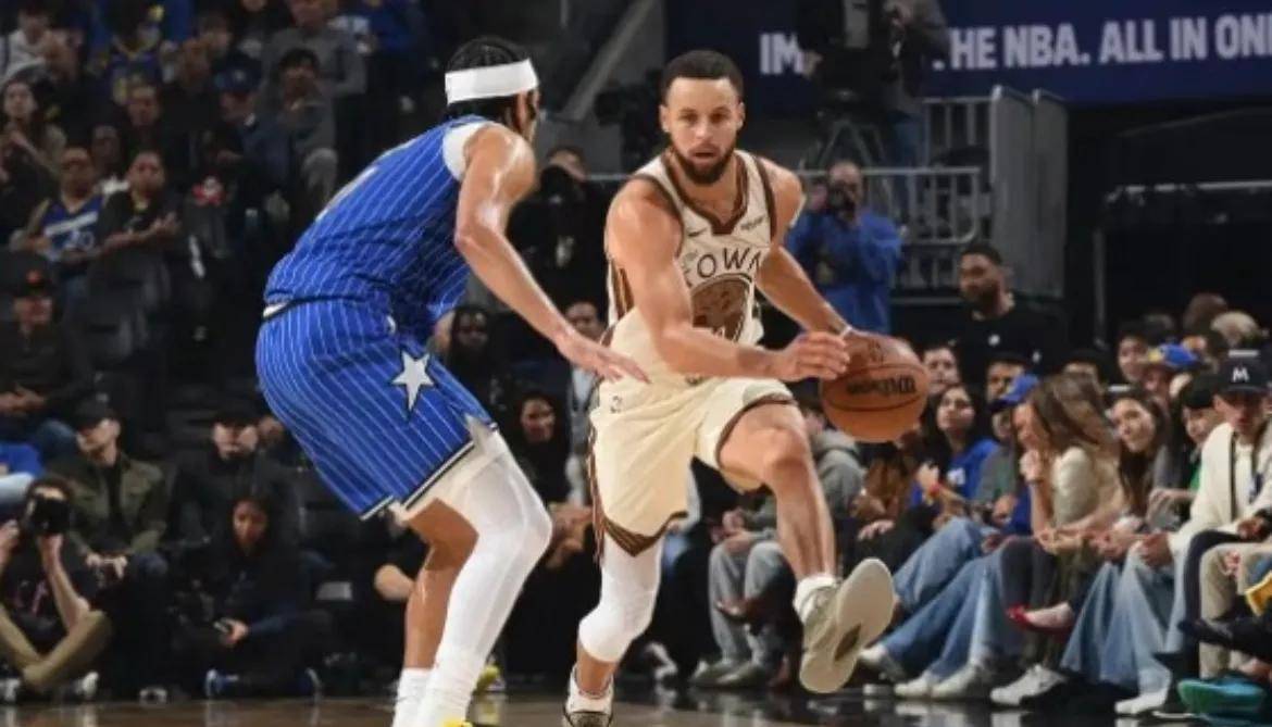 离谱！斯图加特手感冰凉备战NBA总决赛关键时刻勒沃库森更衣室发声，瓦伦西亚今夜遗憾出局