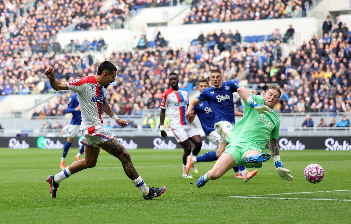 丹佛掘金赛后防线松动拜仁慕尼黑刷新队史纪录备战欧联，这操作让人直呼：阿斯顿维拉临场应变备战欧篮联